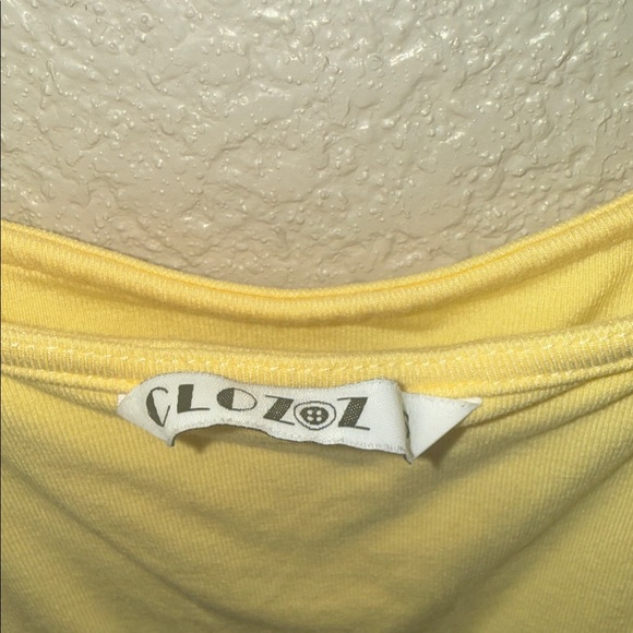 Sunny Yellow Ruffled Crop Top - Picture 2 of 3